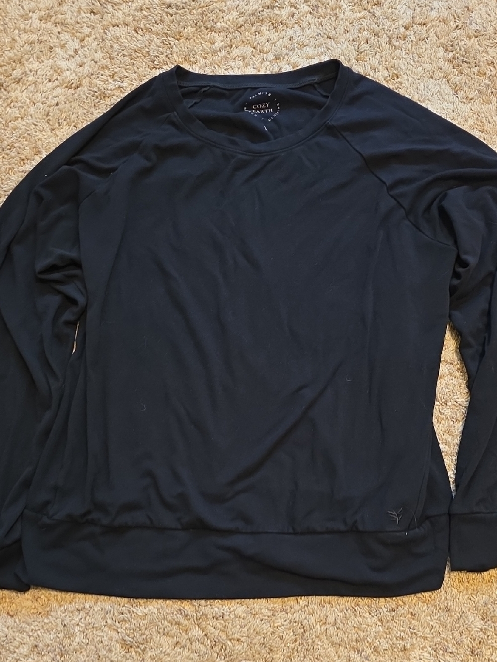 Cozy Earth Black Long Sleeve Pullover Size Large
